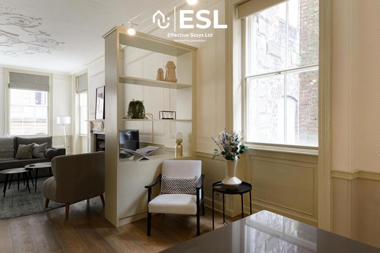 Most Central Luxury Grade 2 Listed Apartment Overlooking Shrewsbury Square - Free Parking Eksteriør billede