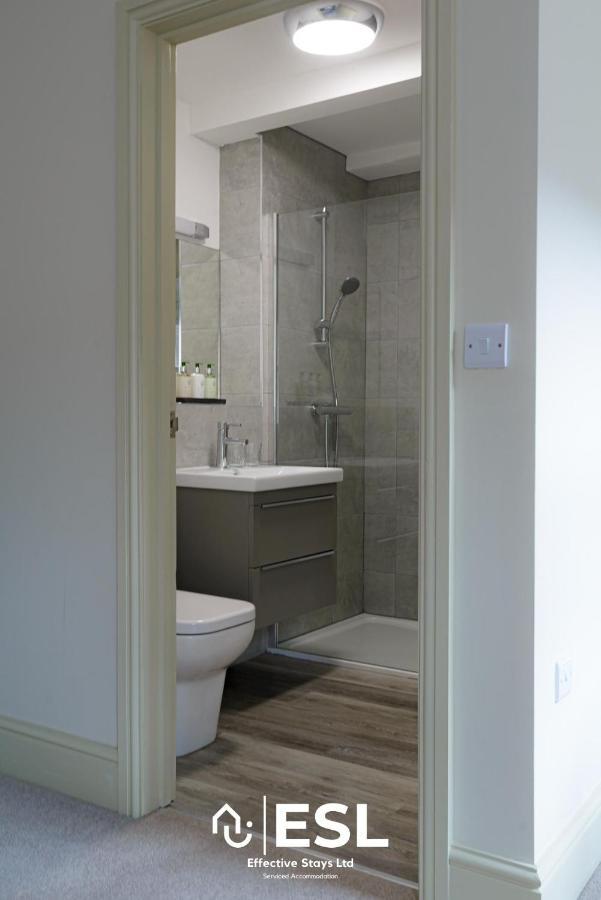 Most Central Luxury Grade 2 Listed Apartment Overlooking Shrewsbury Square - Free Parking Eksteriør billede