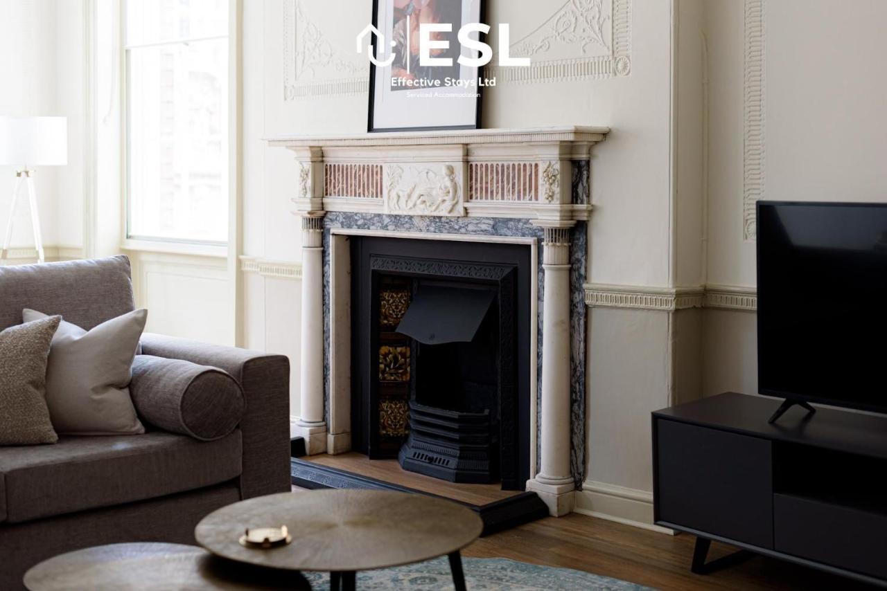 Most Central Luxury Grade 2 Listed Apartment Overlooking Shrewsbury Square - Free Parking Eksteriør billede
